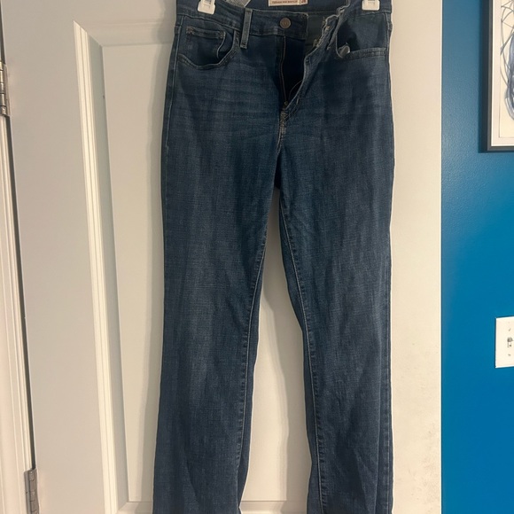 Levi’s size 28 bootcut jeans - Picture 3 of 4